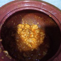 A picture of Chicken Handi.