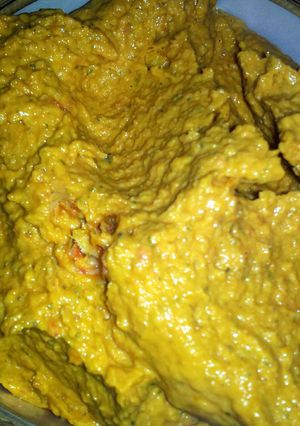 A picture of Red Roasted Pepper Hummus.