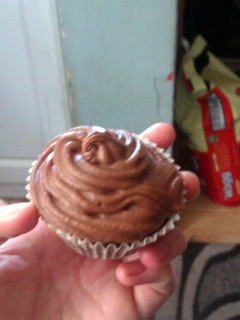 A picture of chocolate butter cream :).