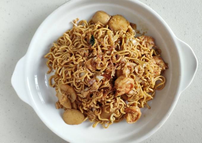 Ternyata begini lho! Bagaimana cara memasak Mie goreng favorit dijamin lezat