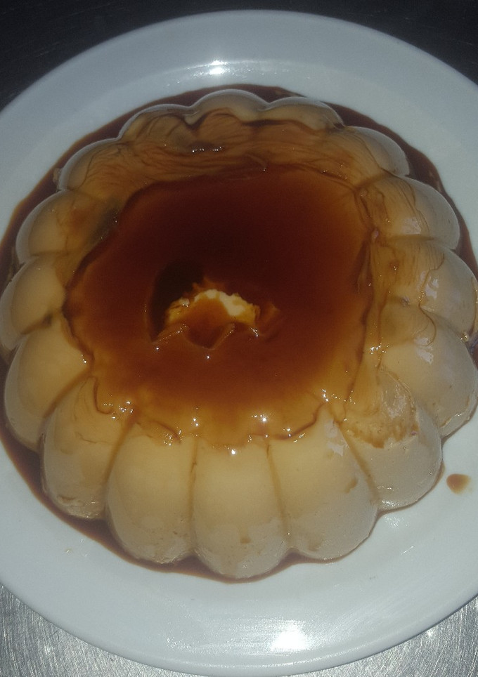 Una foto de Flan de café y baileys