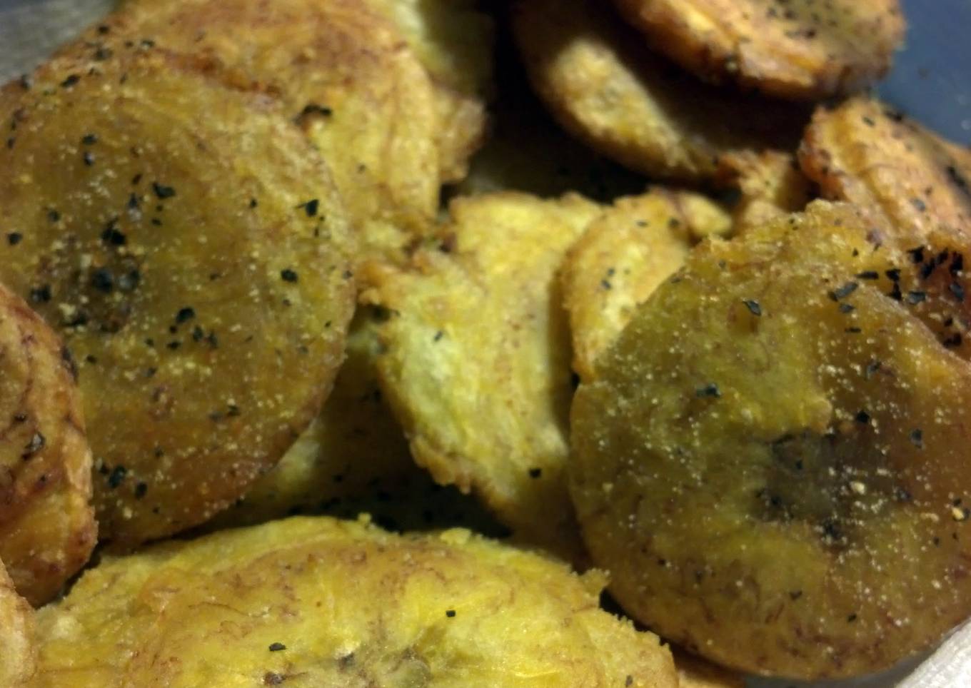 Mamá's Tostones