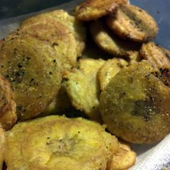 A picture of Mamá's Tostones.