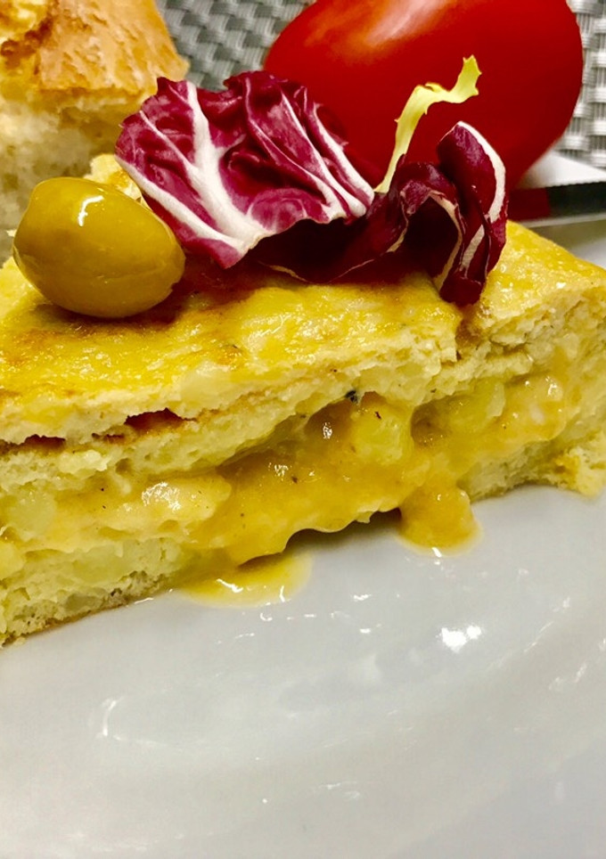Una foto de Tortilla de fabada