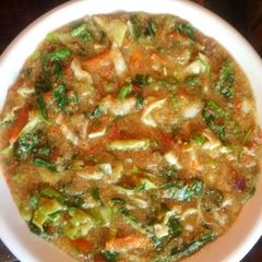 A picture of Shredded chicken sauce.