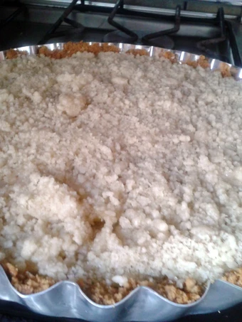 Easy Steps to Make easy apple crumble which Delicious