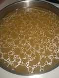 Caldo de huesos rico en colágeno