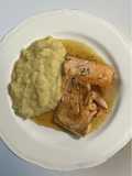 Salmone Caramellato al Miele con Purè di Patate