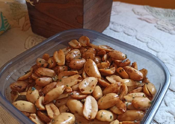 Cara membuat Kacang Tujin/Kacang Bawang Cara membuat Kacang Tujin/Kacang Bawang