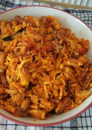 Foto resep Sambal merah ayam suwir