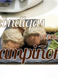 Una foto de Albóndigas con salsa de champiñones Thermomix