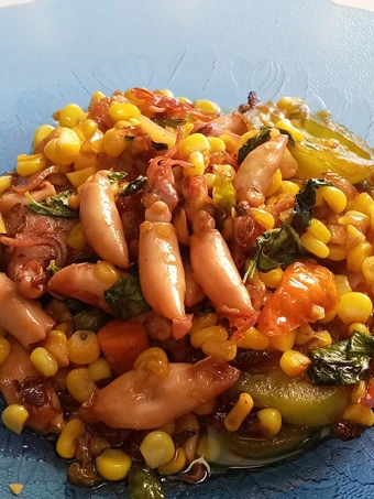 Cara Mudah Membikin Resep  Tumis cumi asin dan jagung manis yang Sempurna, Sempurna