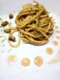 Spaghettoni al pistacchio con colatura di alici