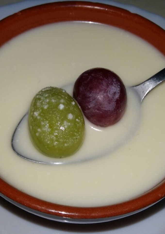 Una foto de Ajoblanco malagueño