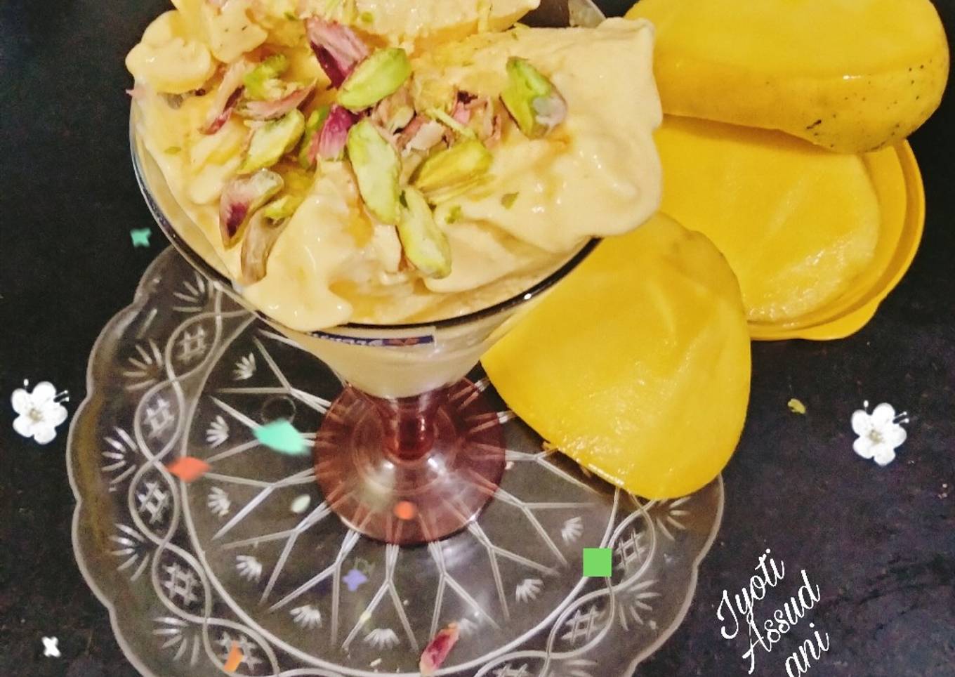 Walnut mango ice cream 🍦🍦😘🍦😘