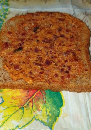 Kolbászos szendvicskrém recept fotója