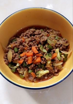 Foto resep Daging giling tumis sayuran untuk anak 2th keatas