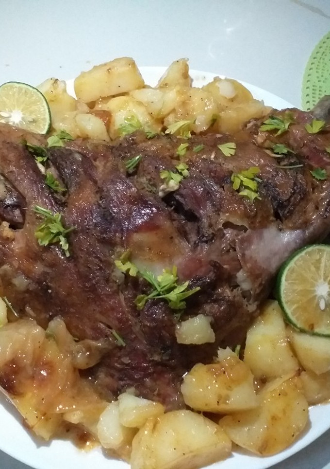 صورة لوصفة كتف مشوي في الفرن جا هايل وبنين