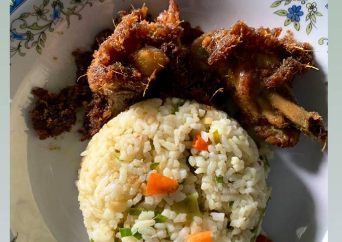 Resep Nasi Daun Jeruk dan Ayam Laos ✨ Anti Gagal