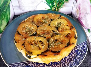 Une photo de Tarte tatin aux courgettes 😋