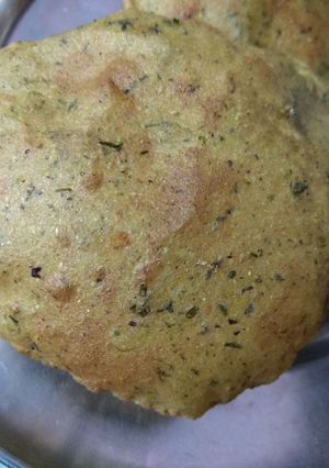 A picture of Leftover methi aloo and daal poori.