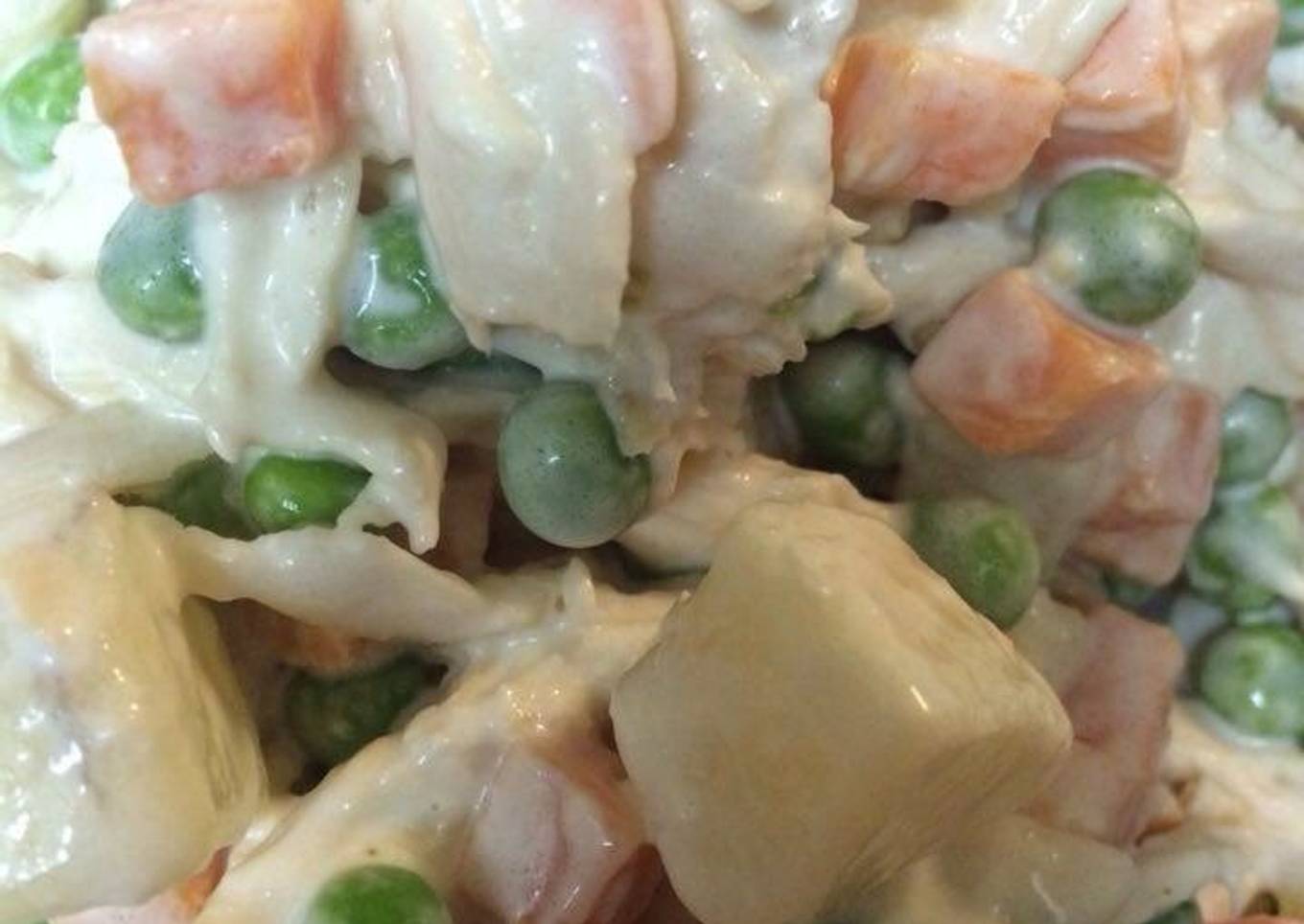 Ensalada rusa de pollo