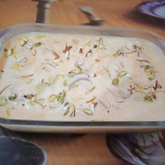 A picture of Rabdi mango cake.