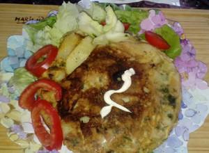 Una foto de Tortilla rústica de patatas (papas)