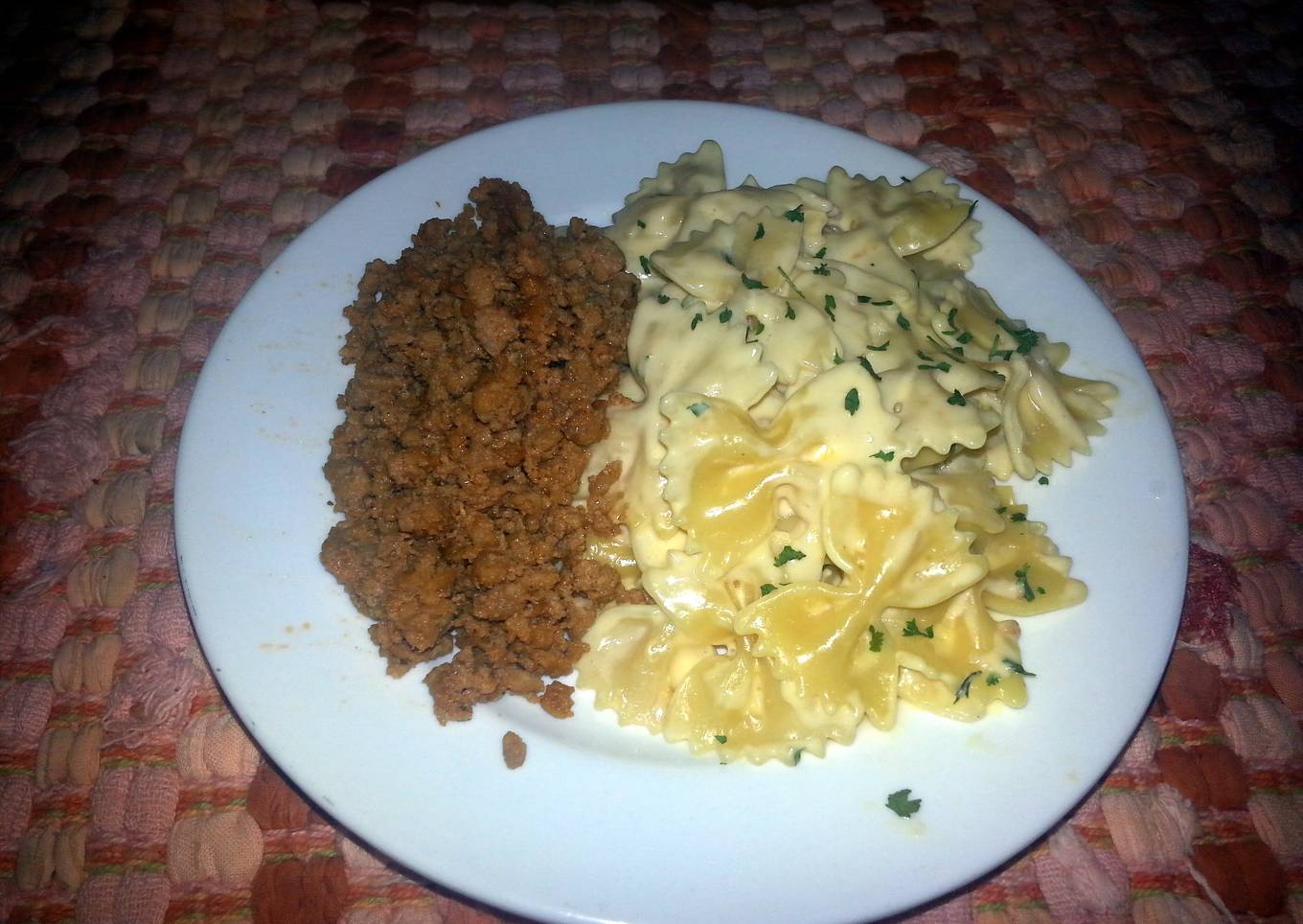 Mac and cheese pasta