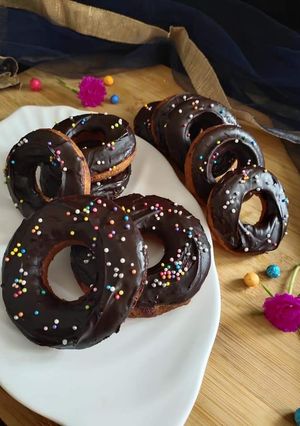 डोनट्स (Doughnuts recipe in Hindi) रेसिपी मुख्य फोटो
