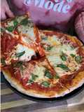 Pizza estilo chicago de queso