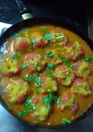 A picture of Stuffed Tomato Gravy.