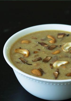 A picture of Chakka Pradhaman/ Jackfruit Kheer.