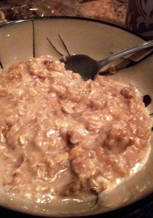 A picture of You're Gonna Love Me Oatmeal.
