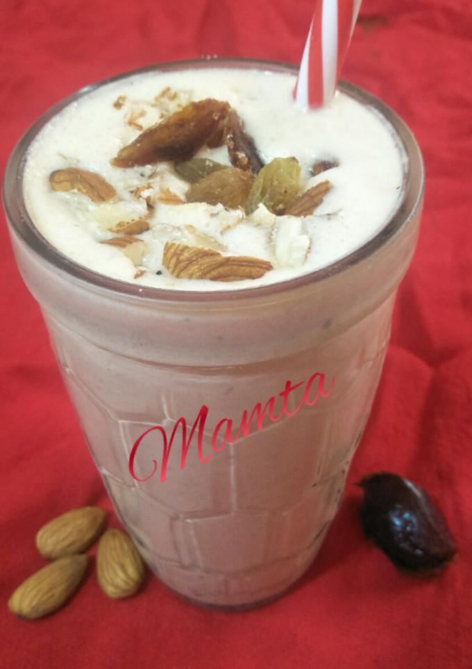 A picture of Dates and Nuts milk shake.