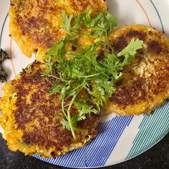 A picture of Paneer sprout tikki.
