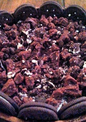 A picture of Oreo Brownie Cheesecake.
