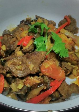 Foto resep Oseng daging sapi terong tomat