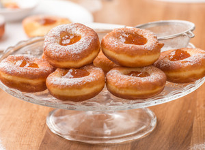 Szalagos farsangi fánk recept I recept fotója