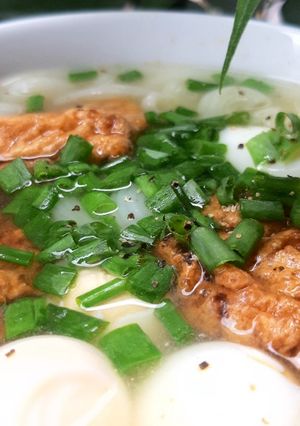 Hình của món Nui nấu chả cá.