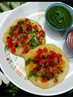 सूजी वेज उत्तपम (suji veg uttapam recipe in Hindi) रेसिपी मुख्य फोटो