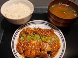 Teriyaki Chicken (照り焼きチキン)