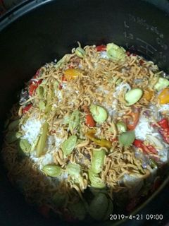 Foto resep Nasi liwet teri medan pete