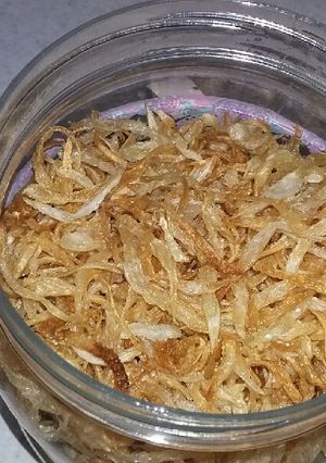 عکسی از دستور پیاز سرخ شده خلالی و ریز کریسپی