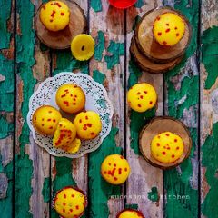 Pineapple Cupcakes A picture of Pineapple Cupcakes.