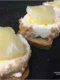 Tapita de cabra y piña