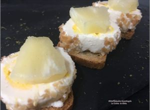 Foto principal de Tapita de cabra y piña
