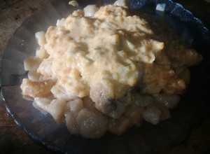 Una foto de Ñoquis de calabaza con salsa de calabacín y queso crema!!!