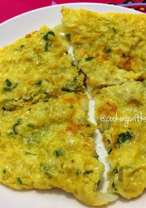 Foto resep 6. Telur Dadar Bawang Ala Anak Kos