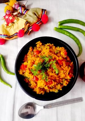 અવધી સ્ટાઈલ વેજ તેહરી (Awadhi Style Veg Tahari Recipe In Gujarati) રેસીપી મુખ્ય ફોટો